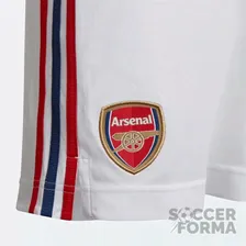 Форма Арсенал 2021-2022